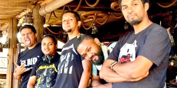 Metallica Celebration: Slaid… & Nix Band Trio appear on the official metallica website
