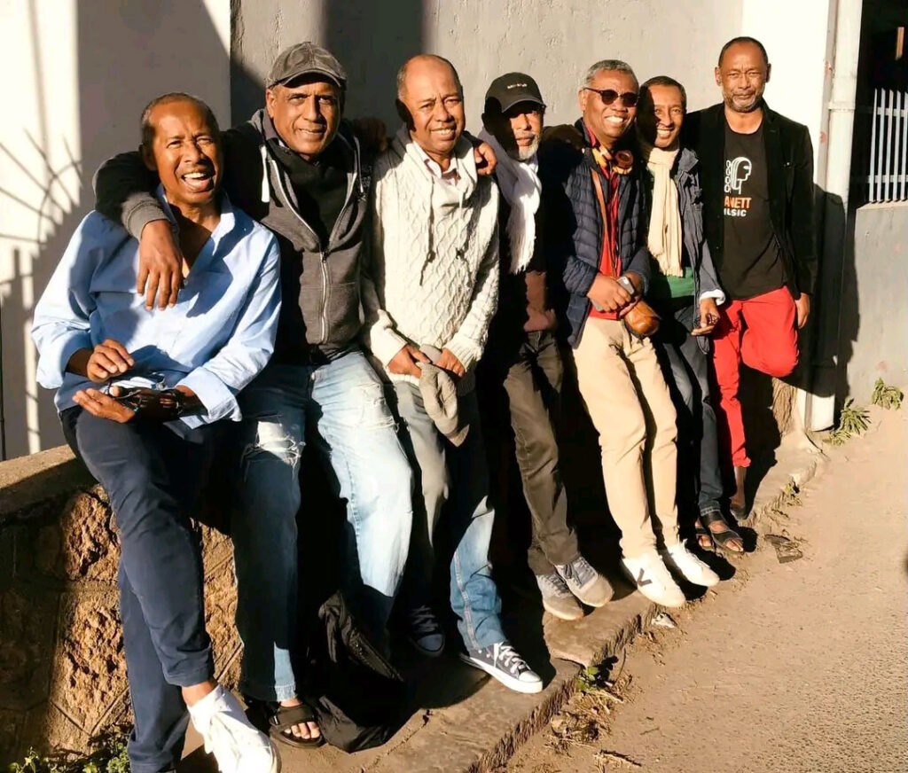 The members of Lôlô Sy Tariny gathered for two large shows